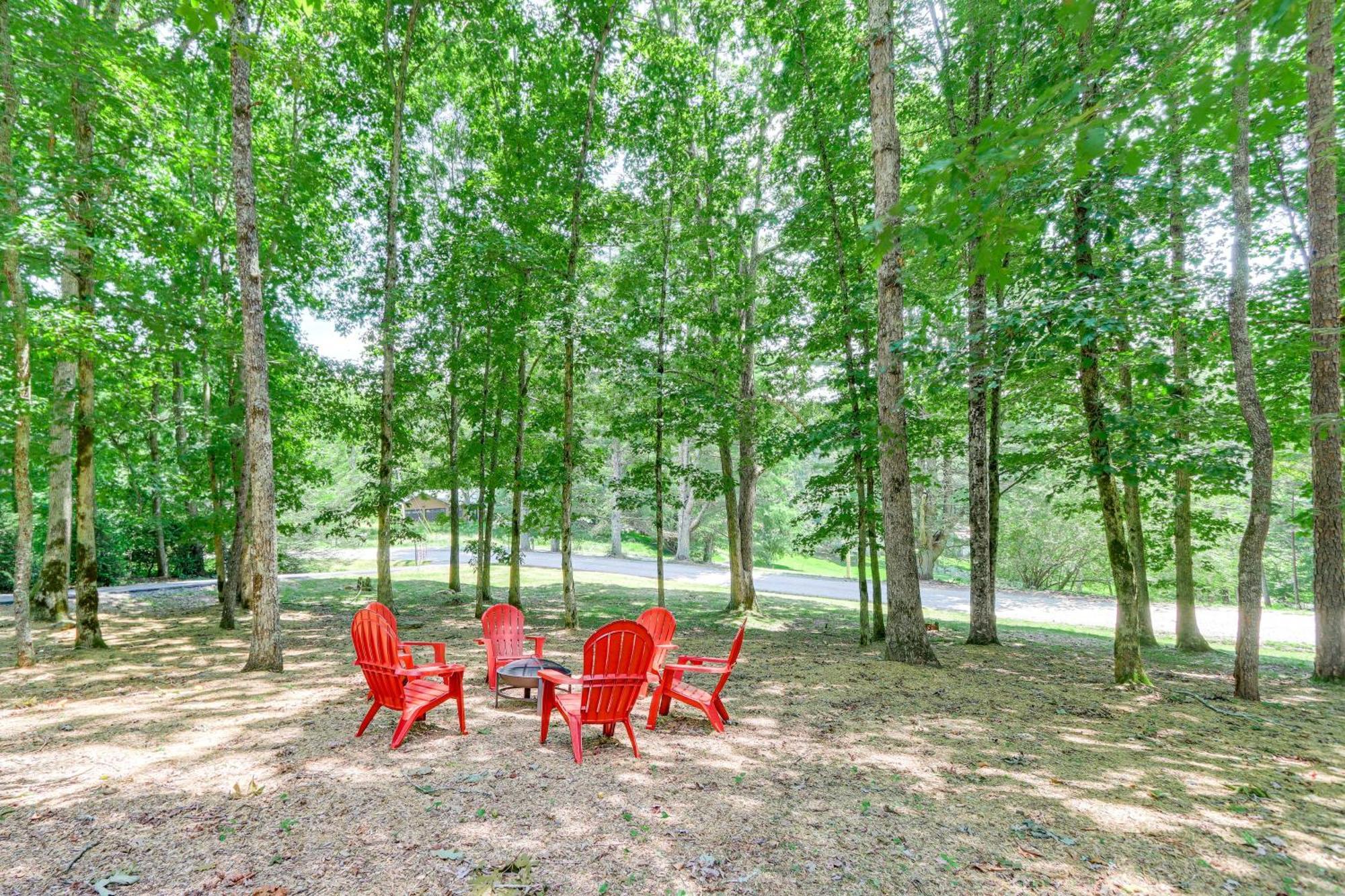 Pet-Friendly Home With Hot Tub In Blue Ridge! Экстерьер фото